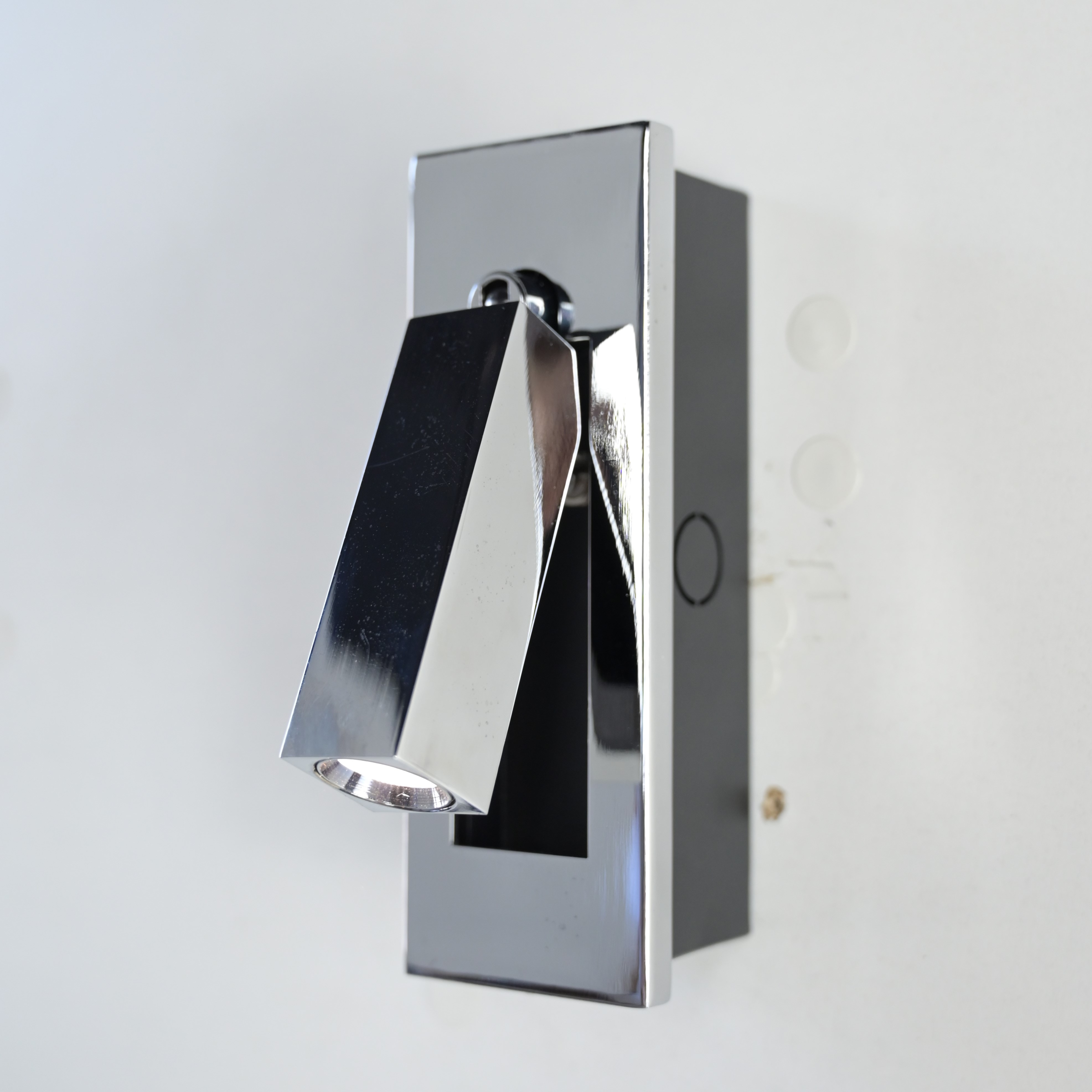 Бра Chelsom WALL LED DOCK POLISHED CHROME 144238-22