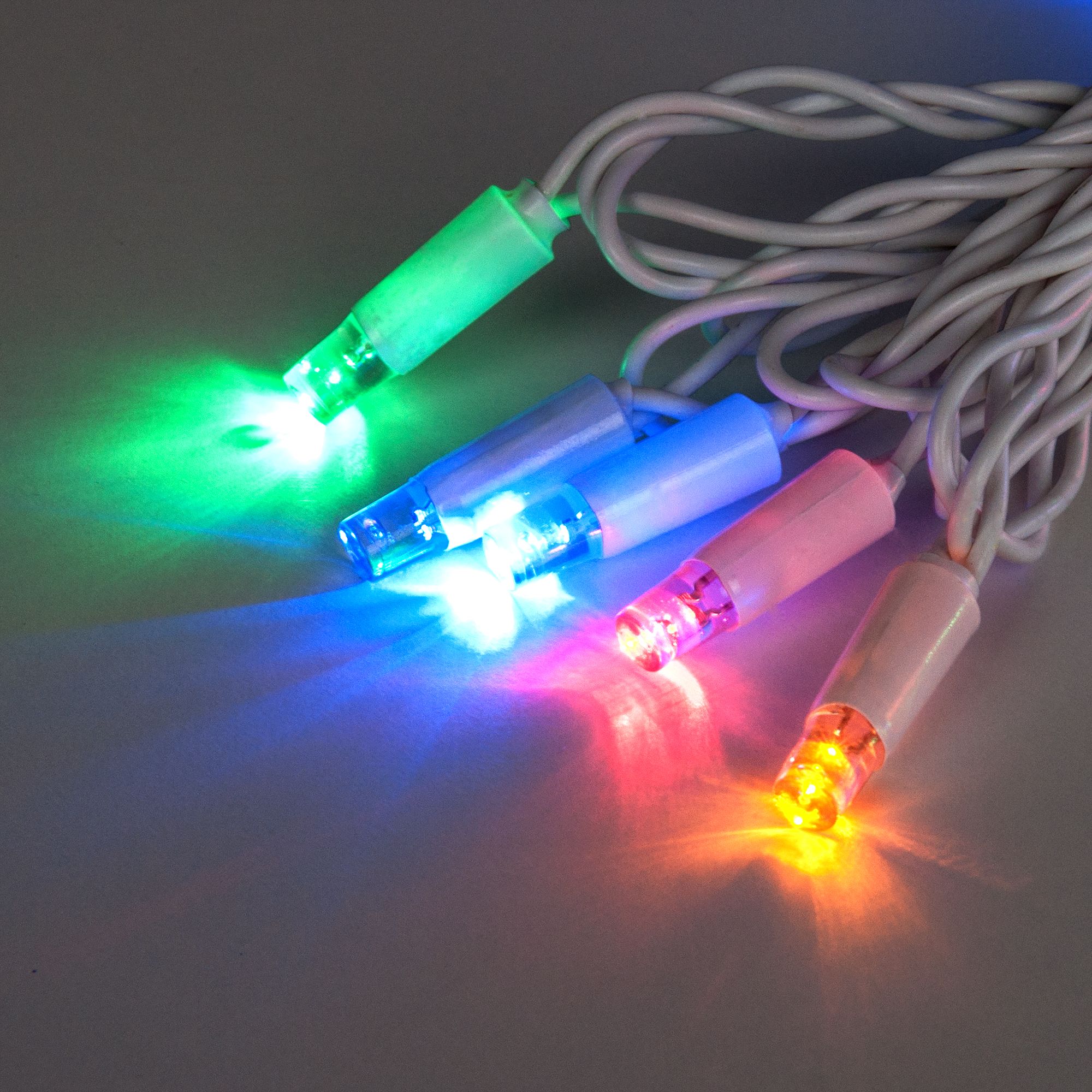 Гирлянда бытовая электрическая нить Eurosvet 400-101 мульти с эффектом мерцания