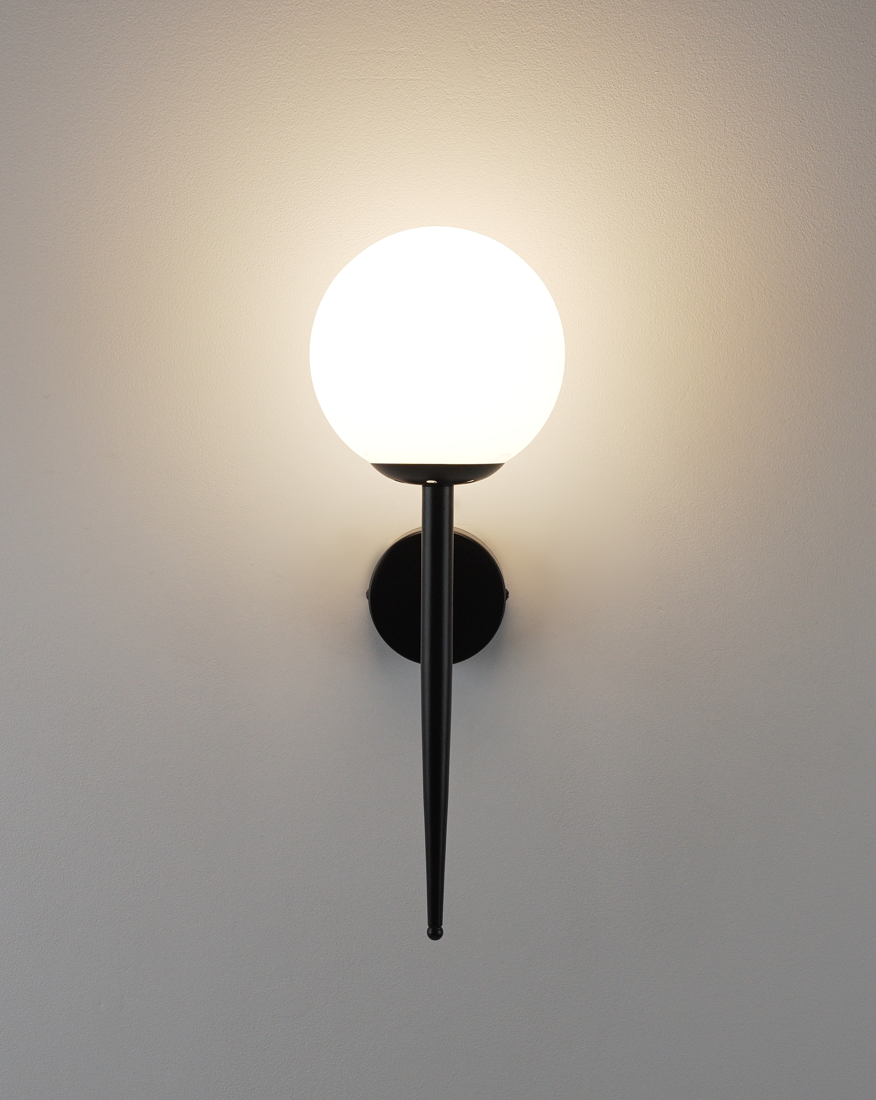 Светильник настенный Moderli V11562-1W Scrumbel