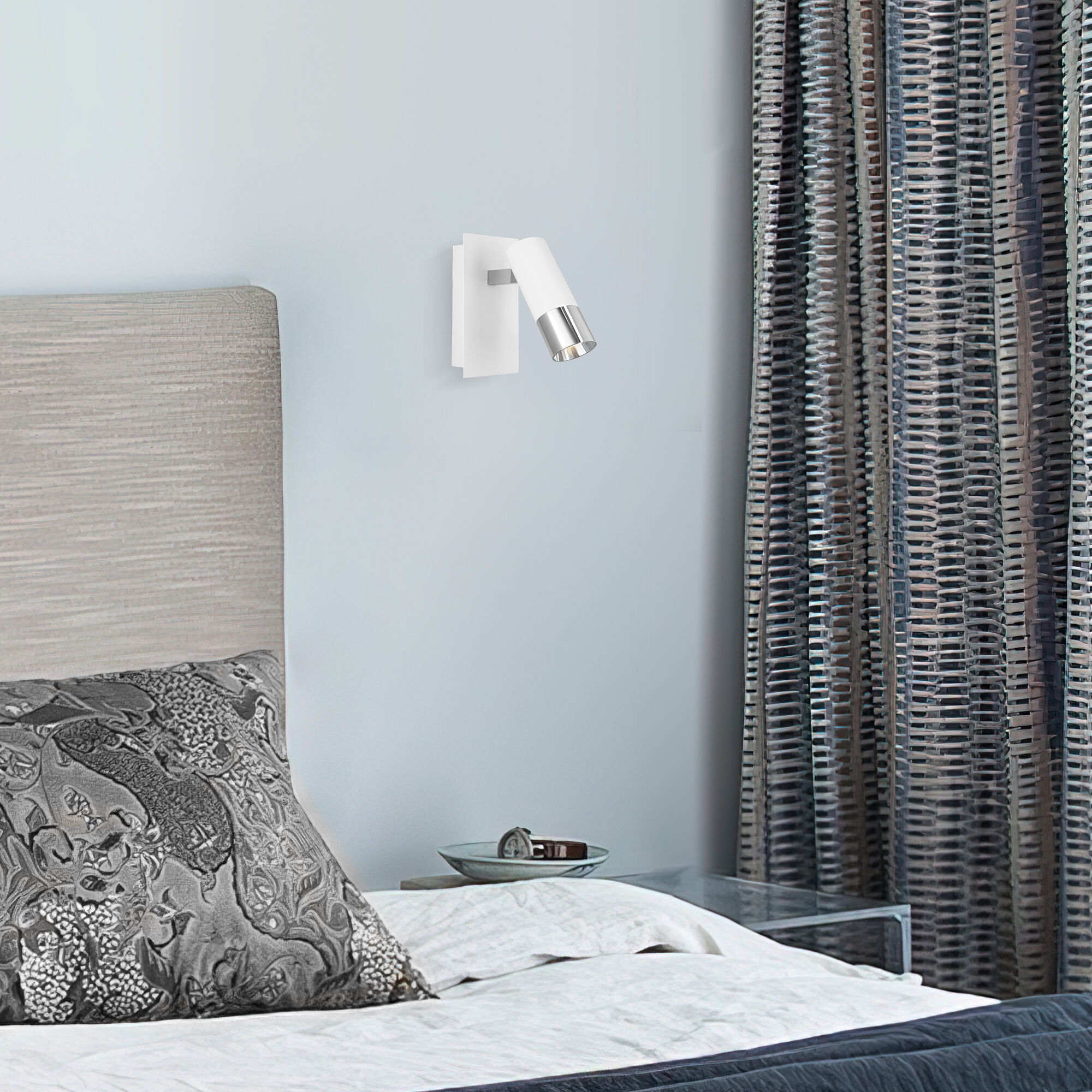 Настенный светильник Eurosvet 20142/1 LED белый/хром