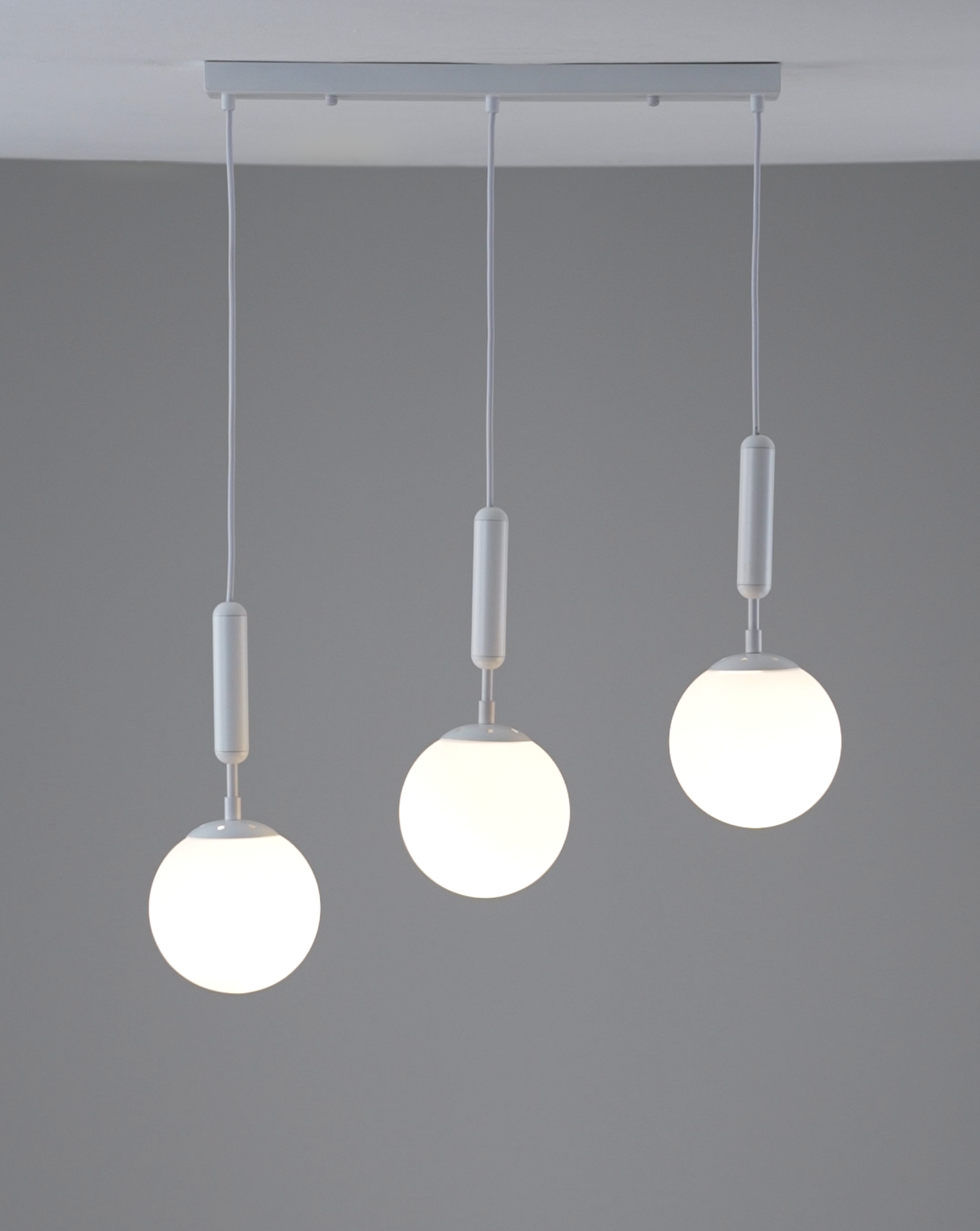 Светильник подвесной Moderli V11567-3P Scrumbel