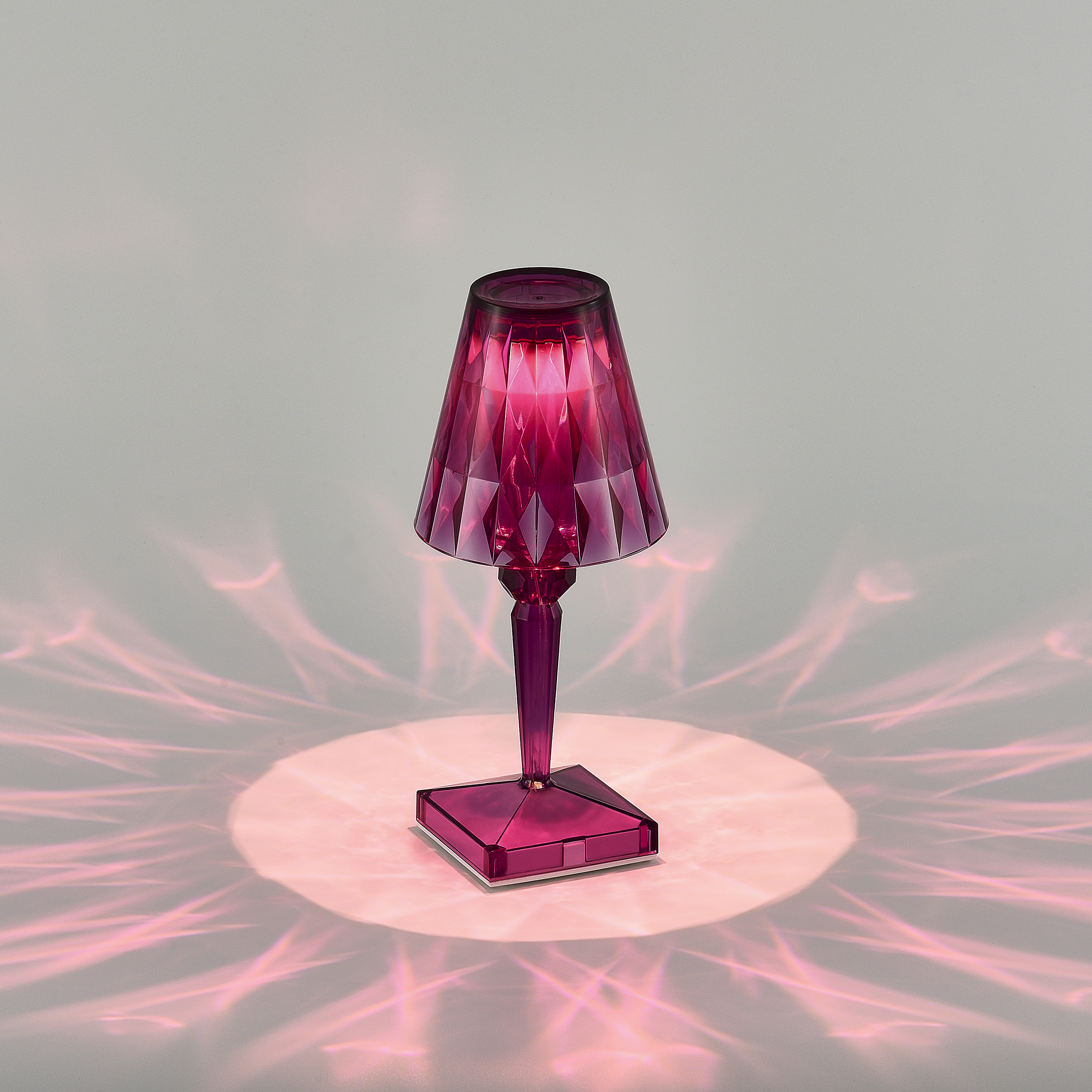 SL1010.704.01 Прикроватная лампа ST-Luce Фиолетовый/Фиолетовый LED 1*2W 3000K - 6000K СПАРКЛ