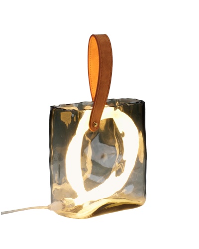 https://b2b.stoolgroup.ru/images/detailed/1744/lampa-nastolnaya-svetodiodnaya-moderli-v11675-tl-bag.jpg