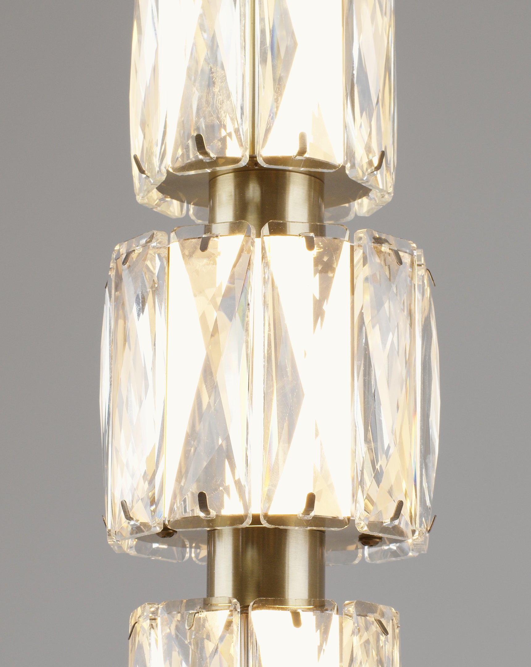 Светильник подвесной светодиодный Moderli V11714-PL Prismique