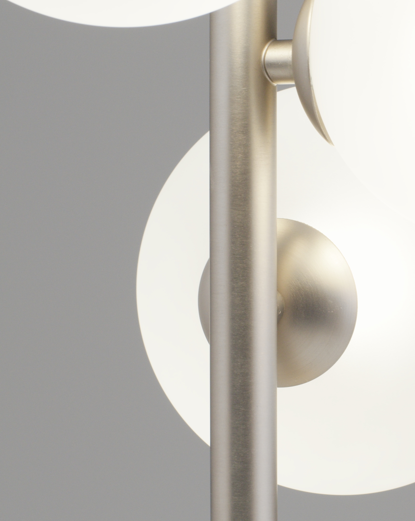 Лампа настольная Moderli V11469-4T Renny