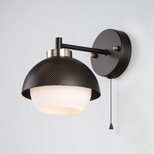 https://cdn.eurosvet.ru/images/catalog/nastennyy-svetilnik-v-stile-loft-70106-1-chernyy-a045118-0001.jpg