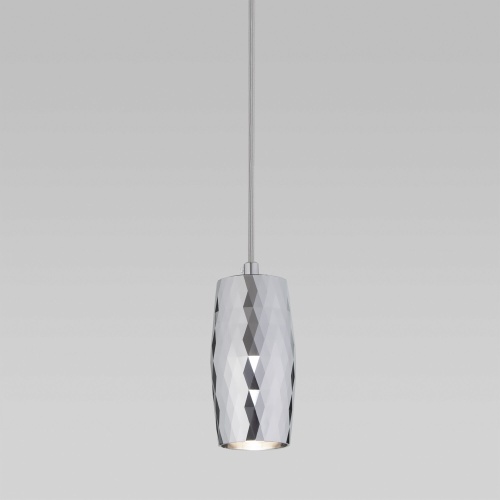 https://cdn.eurosvet.ru/images/catalog/podvesnoy-svetodiodnyy-svetilnik-v-stile-loft-50246-1-led-khrom-a061438_0003.jpg
