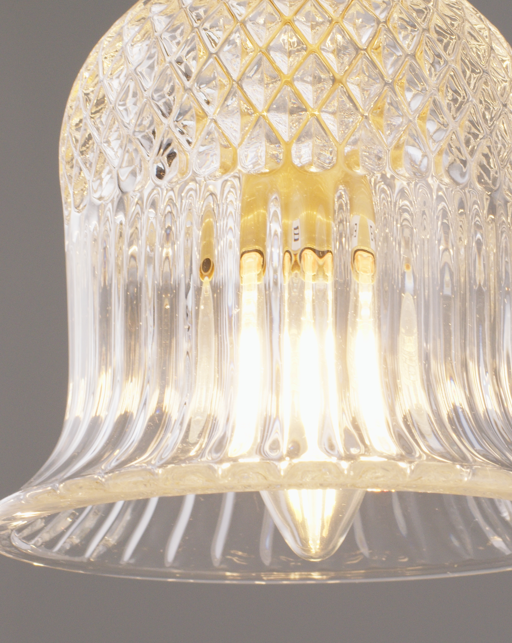 Светильник подвесной Moderli V10905-P Glassy