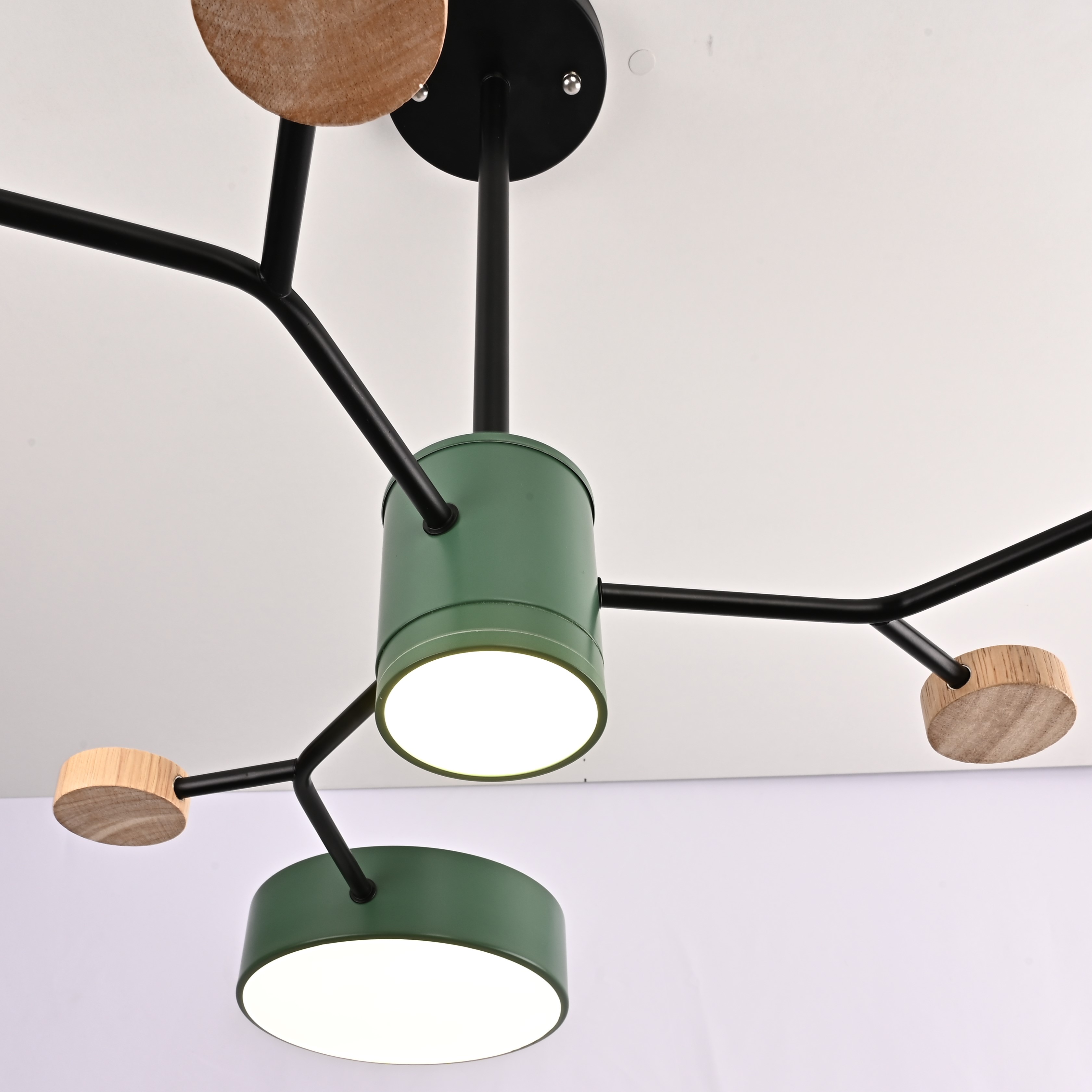 Люстра На Штанге Meade 4 Lamps Green от Imperiumloft 207855-26