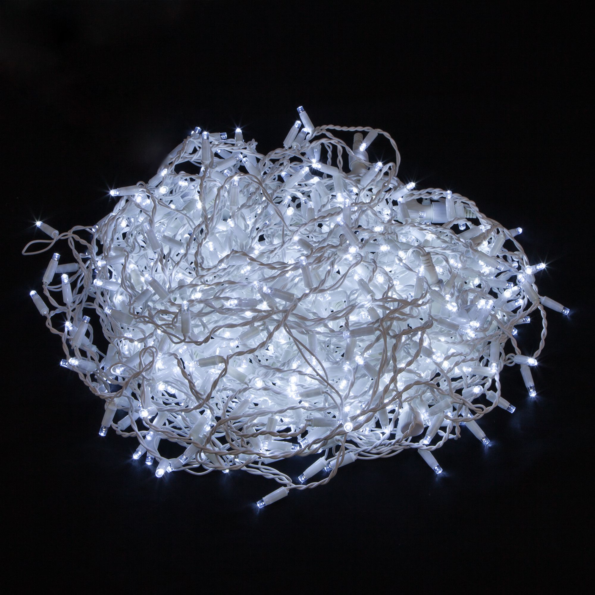 Гирлянда бытовая электрическая занавес Eurosvet 200-101 белый