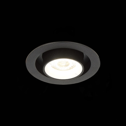 ST702.438.12 Св-к встр. Черный LED 1*12W 3000K 900Lm Ra80 24° IP20 D90xH92 180-240V Встраиваемые светильники