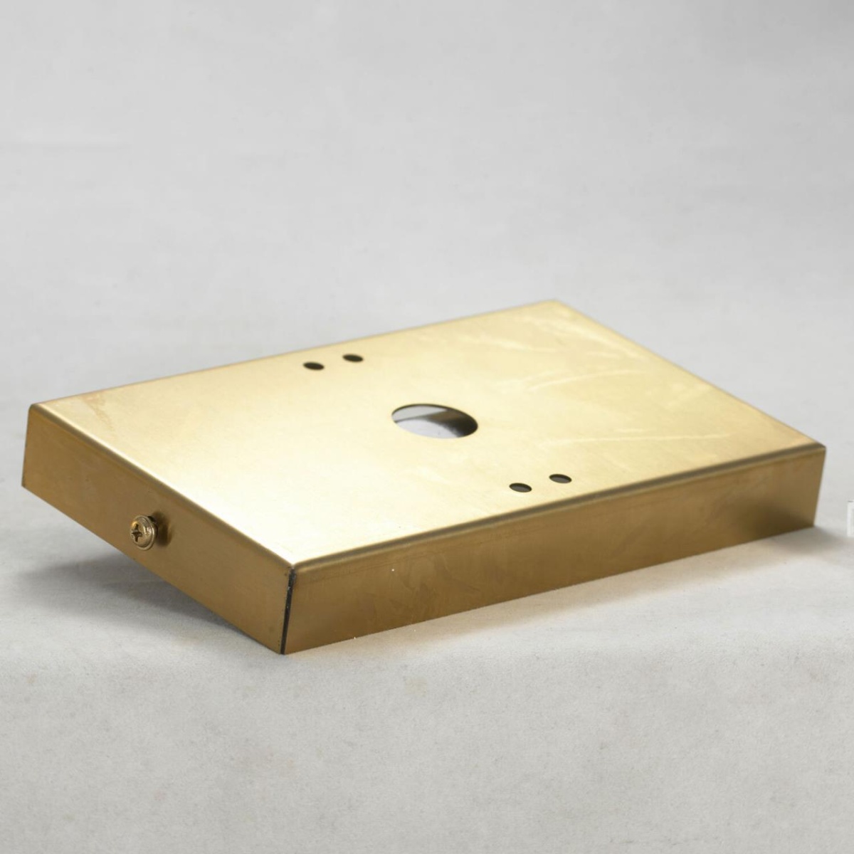 card-img