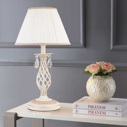 Настольный светильник Eurosvet 10054/1 белый с золотом/прозрачный хрусталь Strotskis