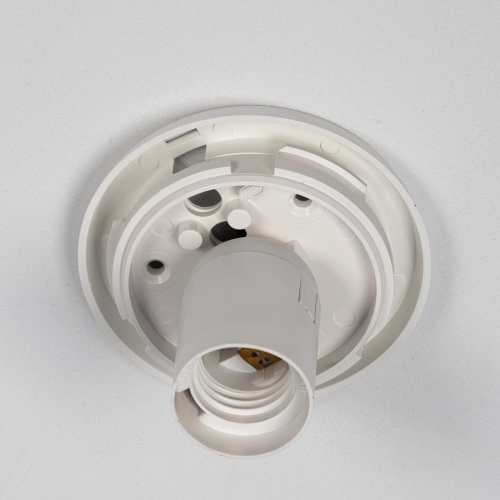 CL941D20B0 RON Накладной Св-к Шар База Белая