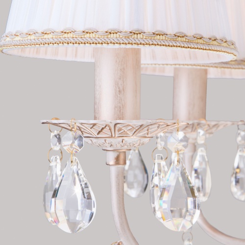 Подвесной светильник Eurosvet 3637/7 белый с золотом/прозрачный хрусталь Strotskis