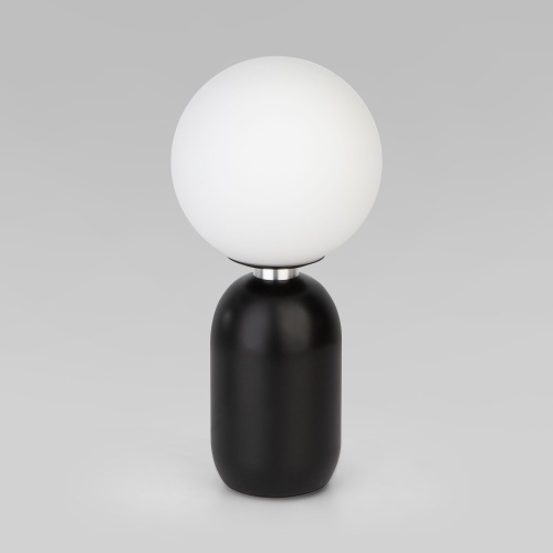 Настольный светильник Eurosvet 01197/1 черный