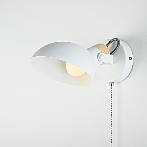 Настенное бра ONDER White Switch 140910-26