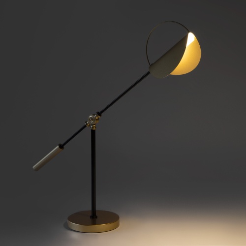 Настольный светильник Eurosvet 01141/1 черный/золото