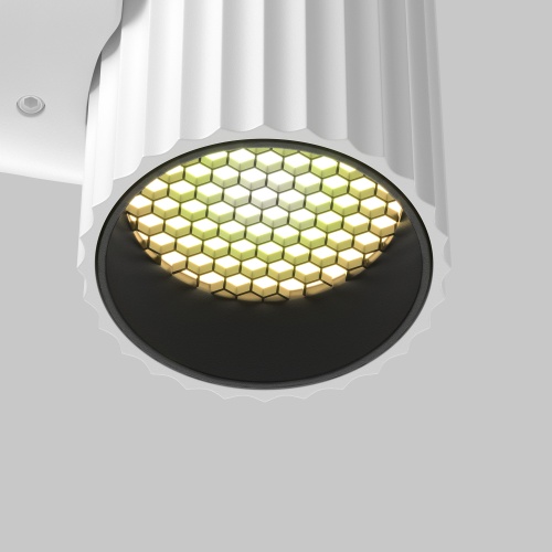 Настенный светильник (бра) Maytoni C106WL-01-GU10-W