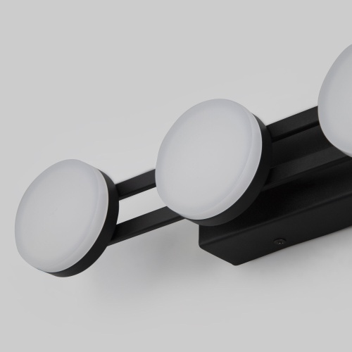 Настенный светильник черный Eurosvet 90332/4