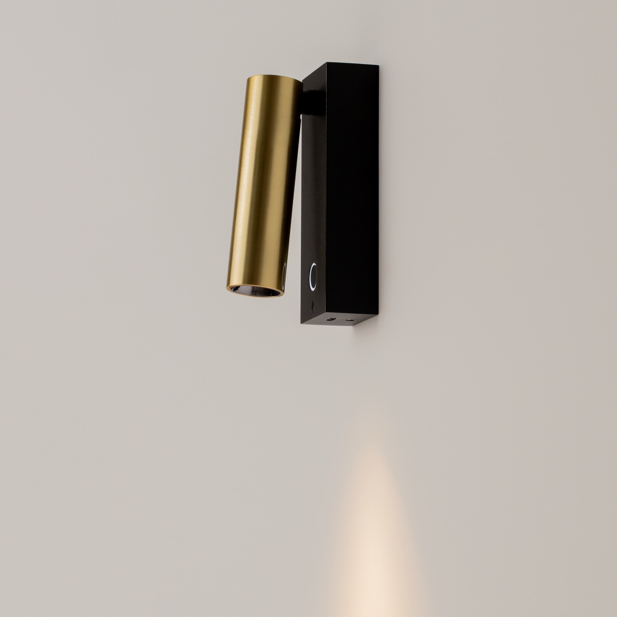 card-img