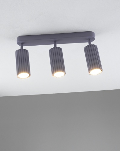 Спот Moderli V11778-3C Cora