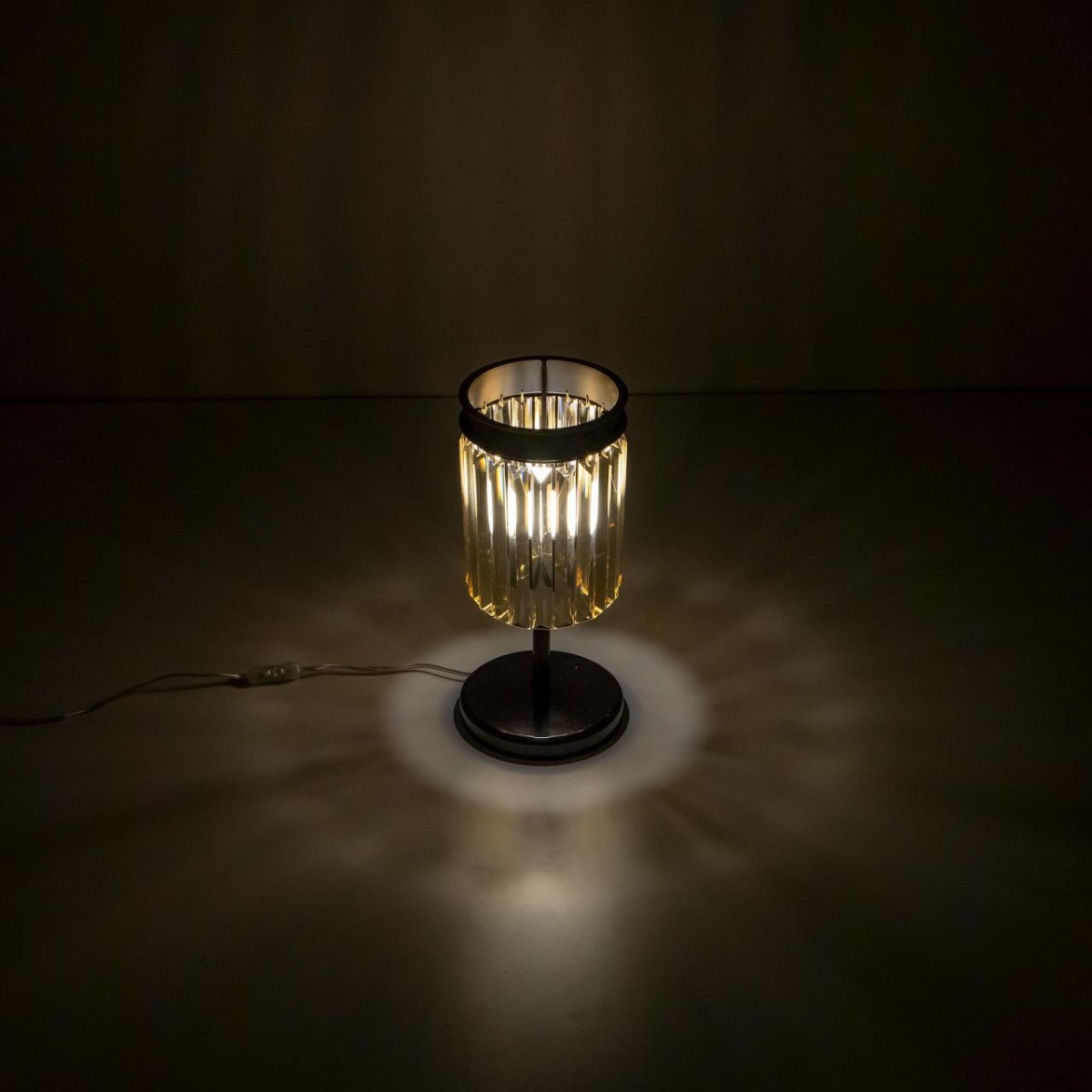 card-img