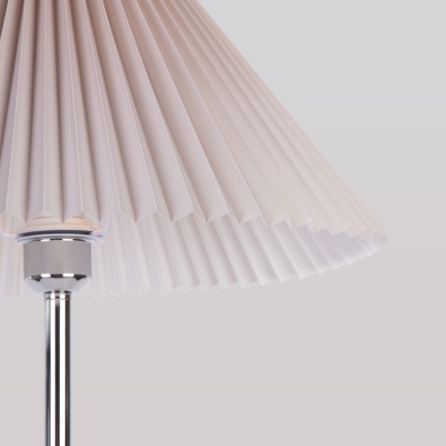 Напольный светильник Eurosvet 01133/1 хром/серый