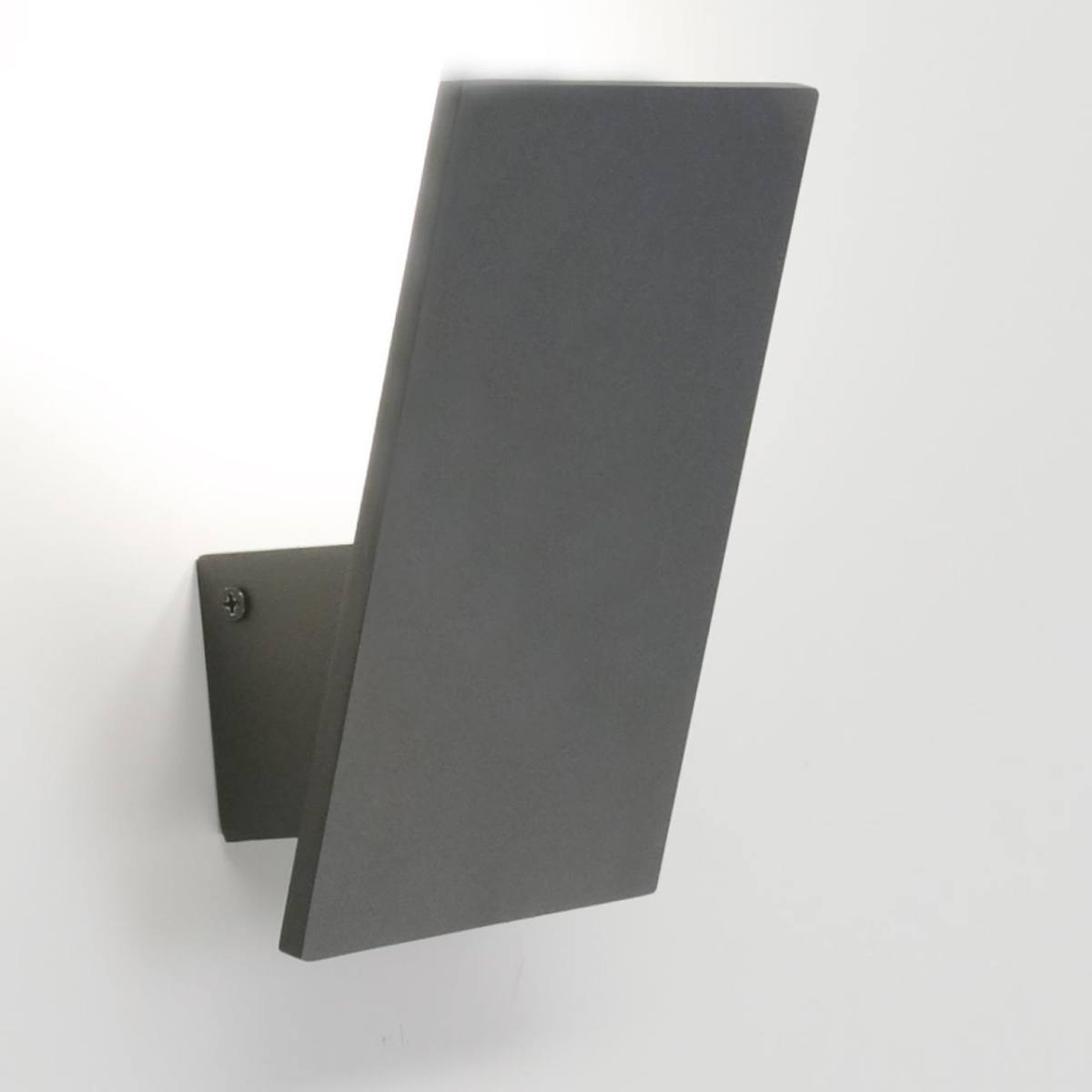 card-img