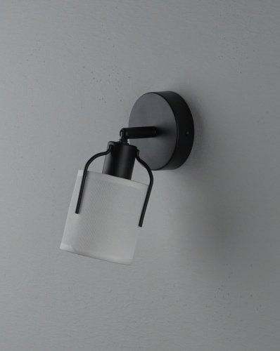 Спот Moderli V11846-1W Inari