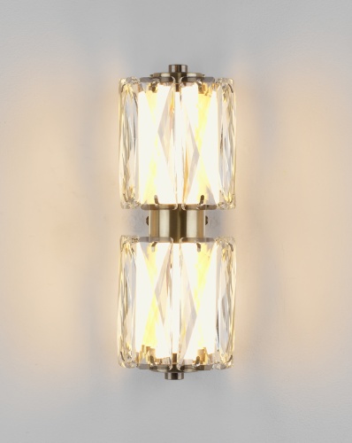 Светильник настенный светодиодный Moderli V11711-WL Prismique