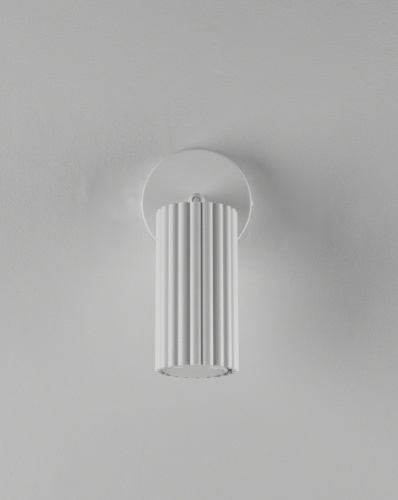 Спот Moderli V11772-1C Cora