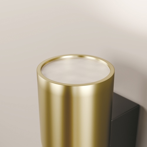 Уличный настенный светильник Outdoor O582WL-02BS