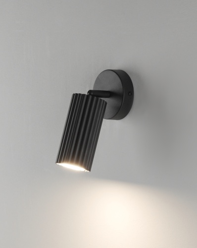 Спот Moderli V11771-1C Cora