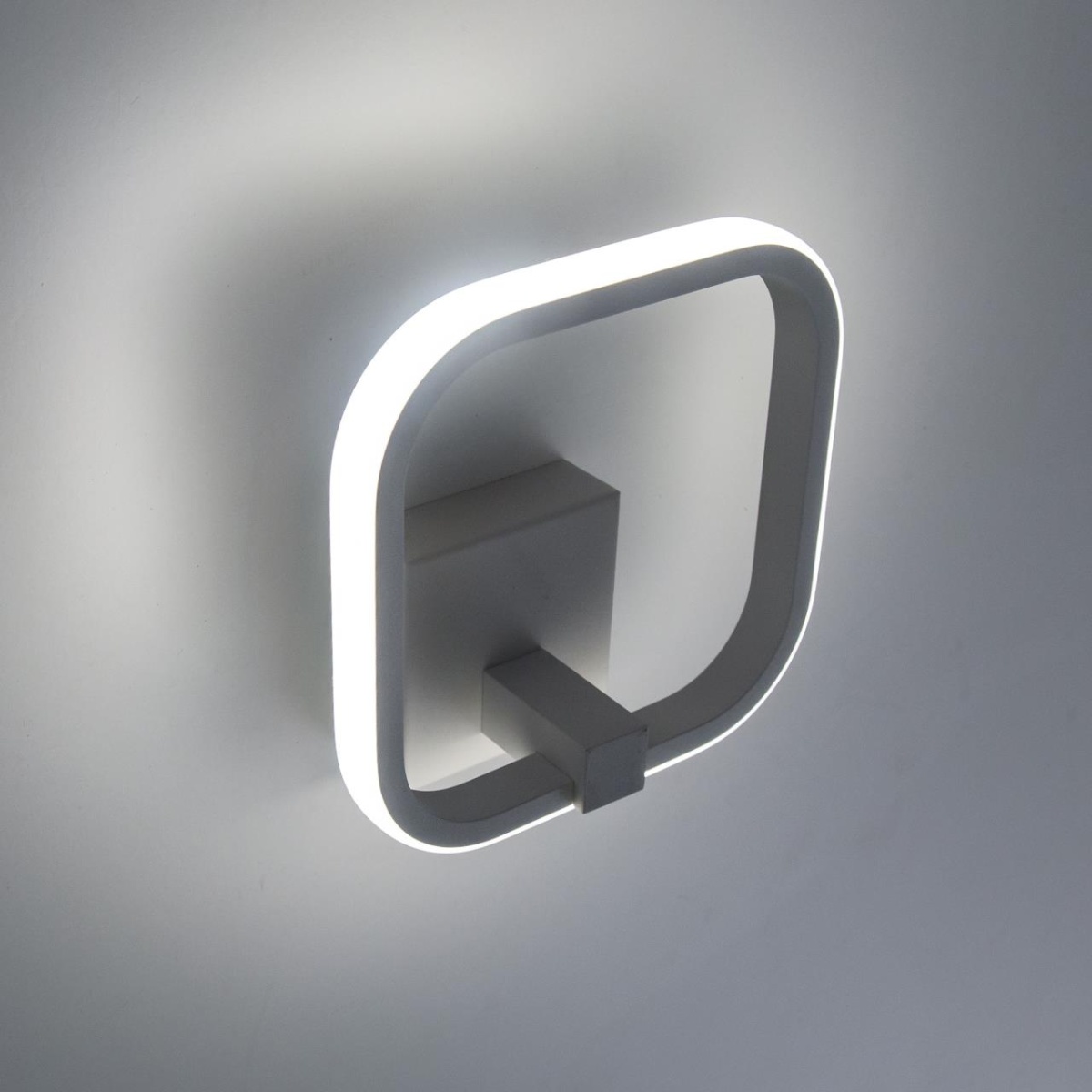 card-img