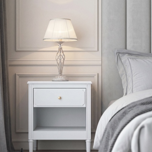 Настольный светильник Eurosvet 01002/1 белый с золотом