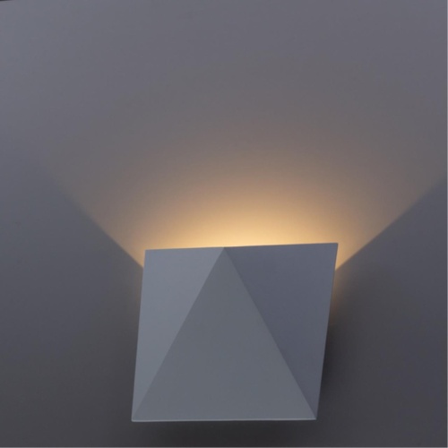 Декоративная подсветка Arte lamp A1609AP-1WH СВЕТИЛЬНИК НАСТЕННЫЙ