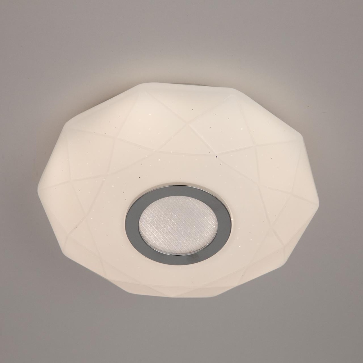 card-img