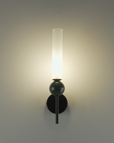 Светильник настенный Moderli V11793-1W Illis