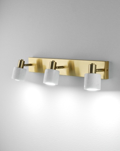 Спот Moderli V11828-3C Malet