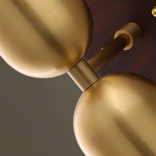 Настенный светильник CHRIS B Brass 209123-23