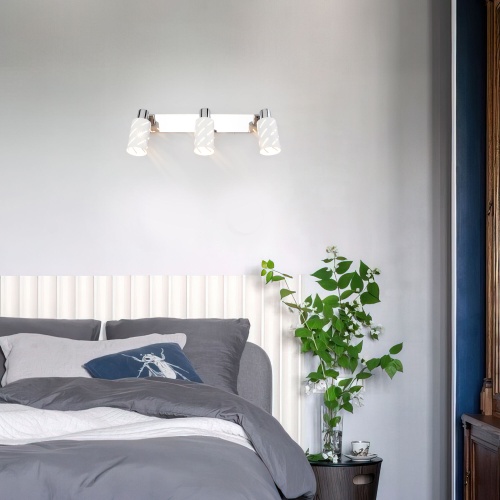 Настенный светильник Eurosvet 20090/3 белый/хром