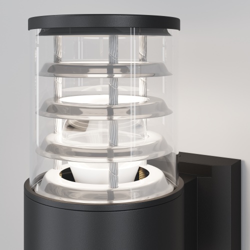 Уличный настенный светильник Outdoor O576WL-02B