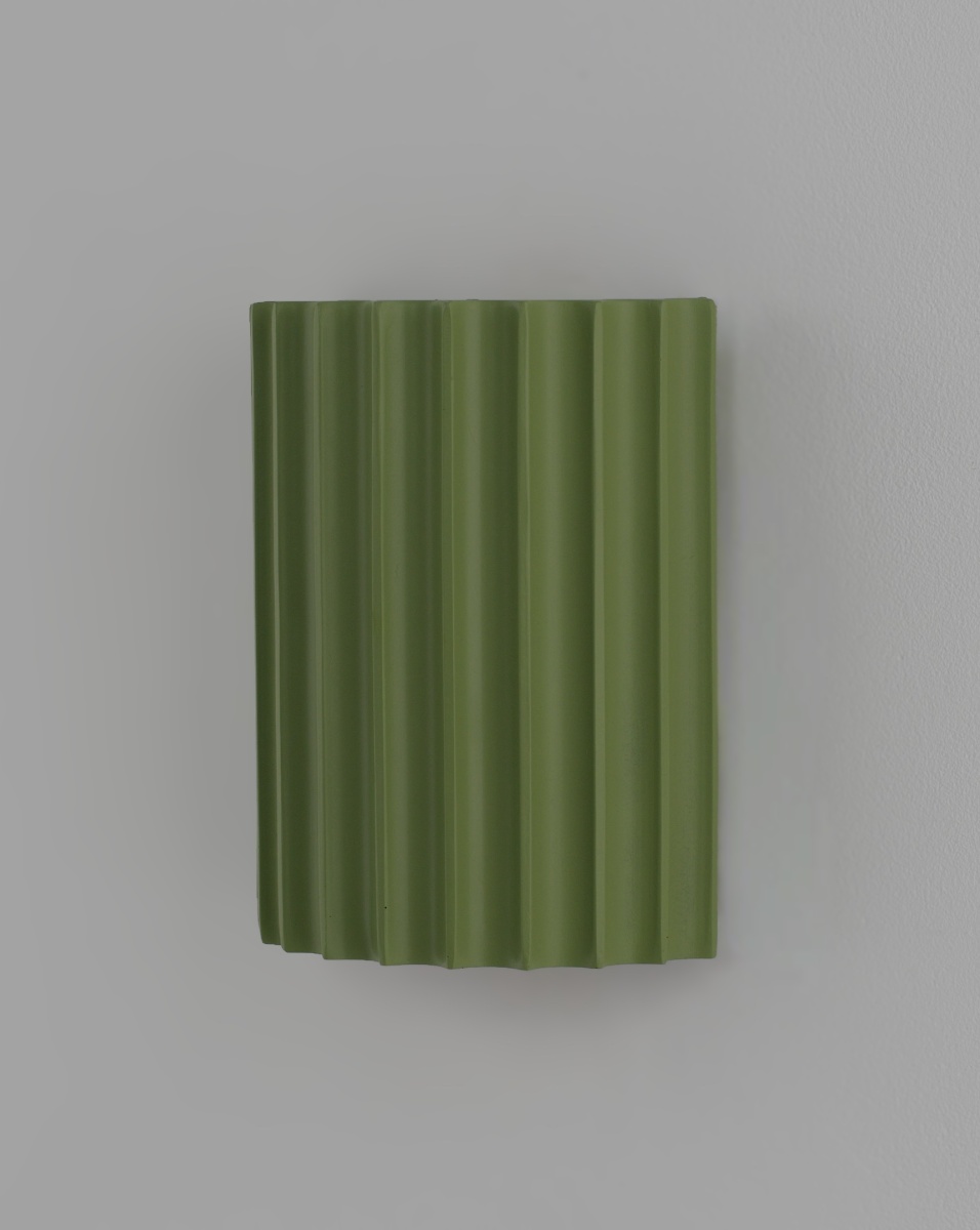 card-img