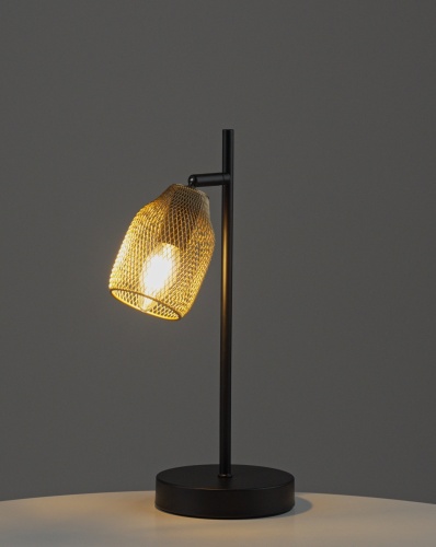 Лампа настольная Moderli V11834-1T Adalina