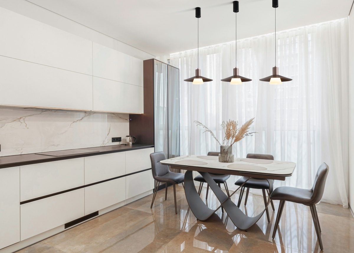 card-img