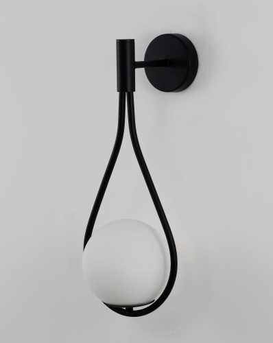 Настенный светильник Moderli V4031-1W Barocco