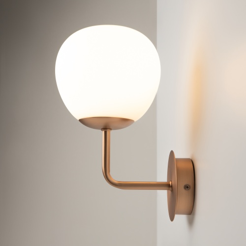 Настенный светильник (бра) Maytoni MOD221-WL-01-G