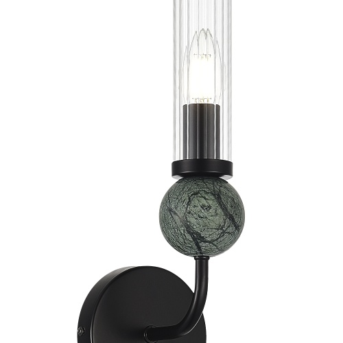 SL1244.401.01 Светильник настенный ST-Luce черный/прозрачный E14 1*40W МЕДЕА