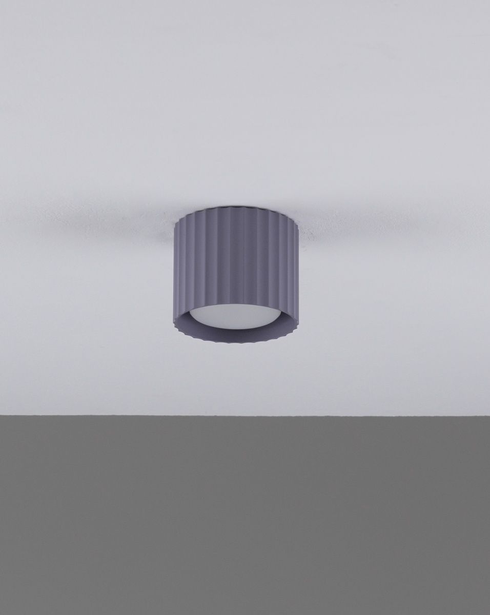 card-img